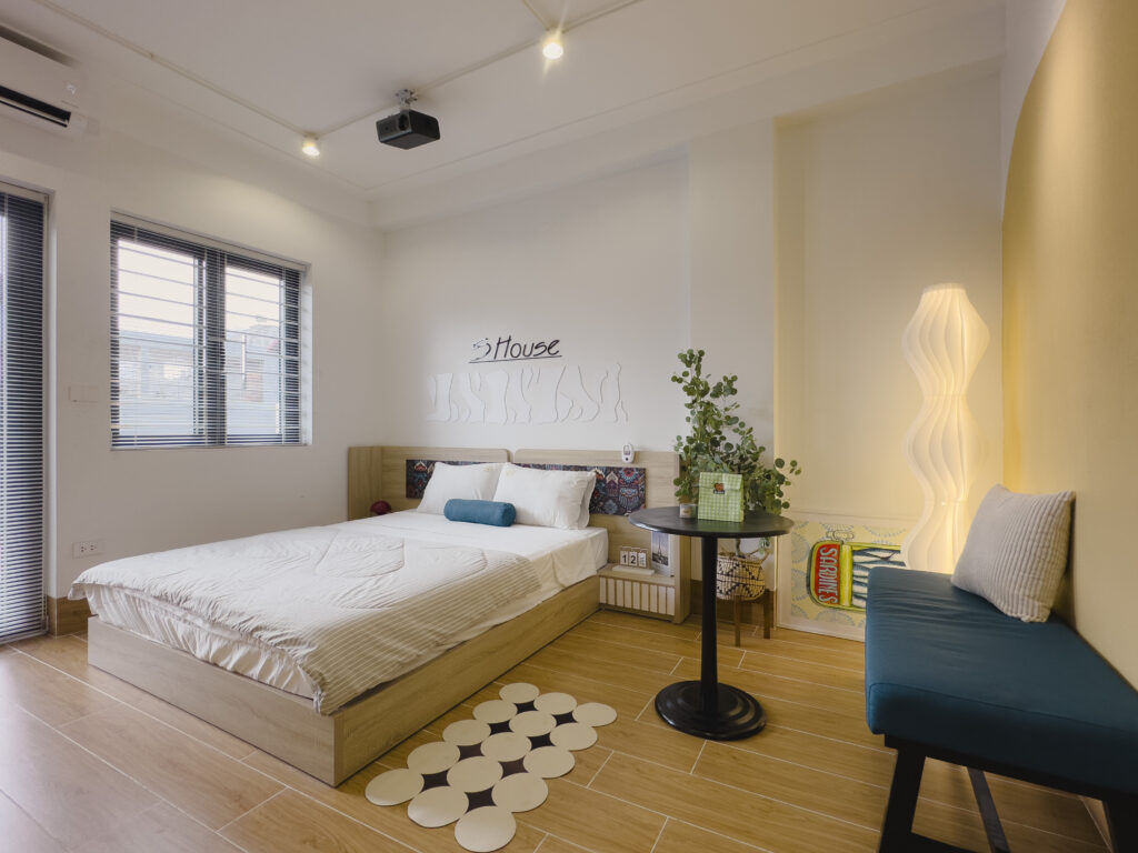 Erin Homestay