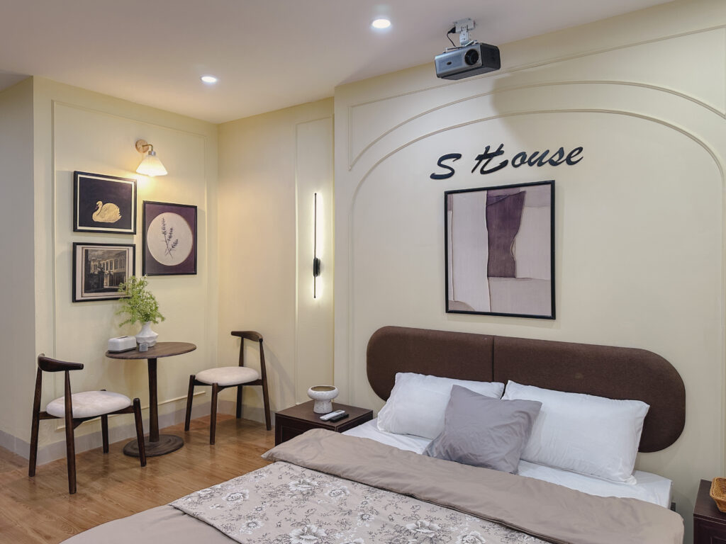 Iris Homestay
